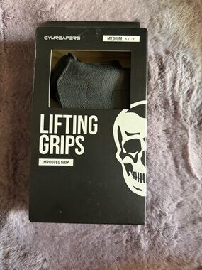 Gymreapers Lifting Grips Straps Size M